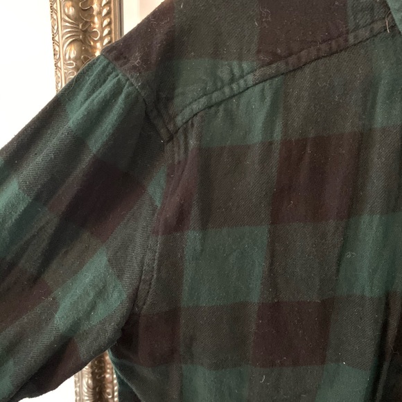 TNA Flannel - Picture 2 of 3